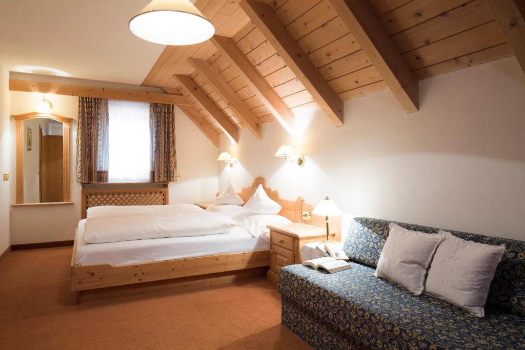 Residence La Selva Room photo